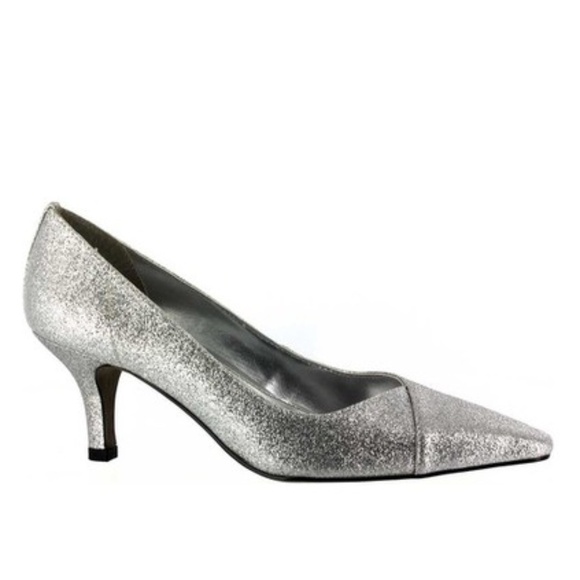 Womens Easy Street Chiffon Classic Dance Flex Heels Size 11W - Picture 1 of 8